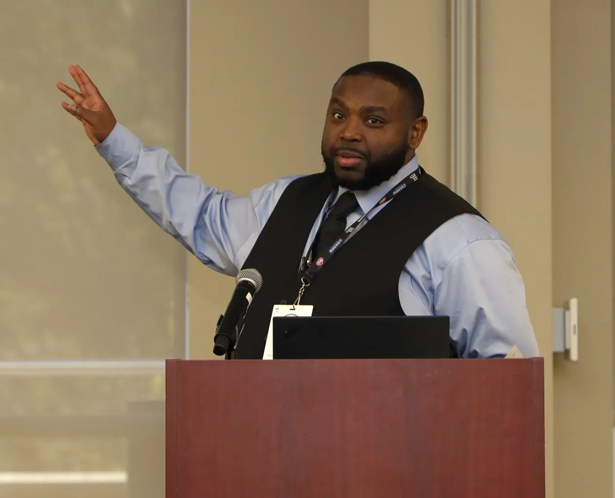 speaker_devon-person